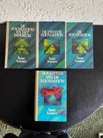 Isaac Asimov - Foundation trilogie + Hoeksteen v foundation, Boeken, Ophalen of Verzenden, Gelezen, Isaac Asimov