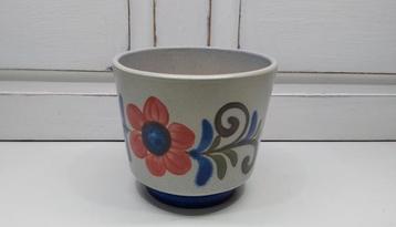 Vintage aardewerk bloempot , Knödgen West Germany  beschikbaar voor biedingen
