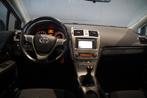 Toyota Avensis 1.8 VVTi Business + CAMERA / TREKHAAK, Auto's, Voorwielaandrijving, Zwart, Bedrijf, Handgeschakeld