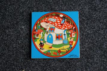 Houten puzzel Paddenstoel  beschikbaar voor biedingen