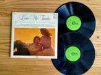 LP - Dubbel -  Love Me Tender  - 32 Rom Country Songs - 1981, Ophalen of Verzenden, Zo goed als nieuw, 12 inch