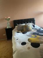 Boxspring bed, Zwart, Tweepersoons, Zo goed als nieuw, 200 cm