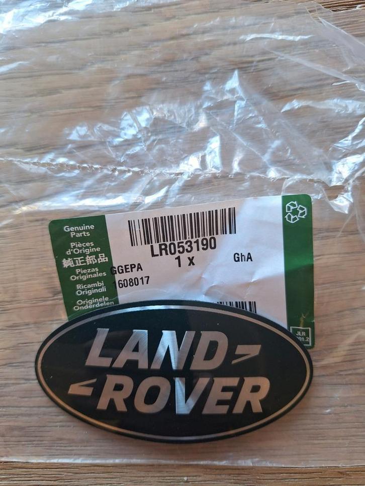 Origineel Land Rover Evoque Grill Embleem - Nieuw!, Auto diversen, Auto-accessoires, Ophalen of Verzenden