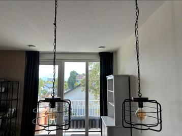 Mooie hanglamp beschikbaar voor biedingen