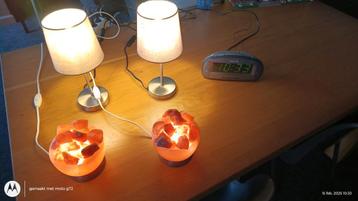 Lampen en wekkerradio beschikbaar voor biedingen