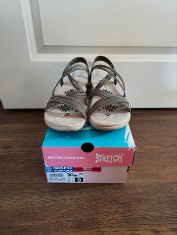 Skechers dames sandalen beschikbaar voor biedingen