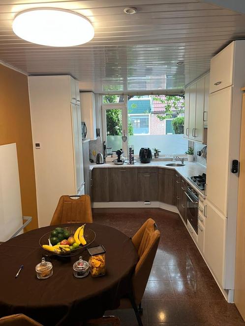 Keuken (apothekerskast) op te halen in Zoetermeer, Huis en Inrichting, Keuken | Complete keukens, Gebruikt, U-keuken, Overige kleuren