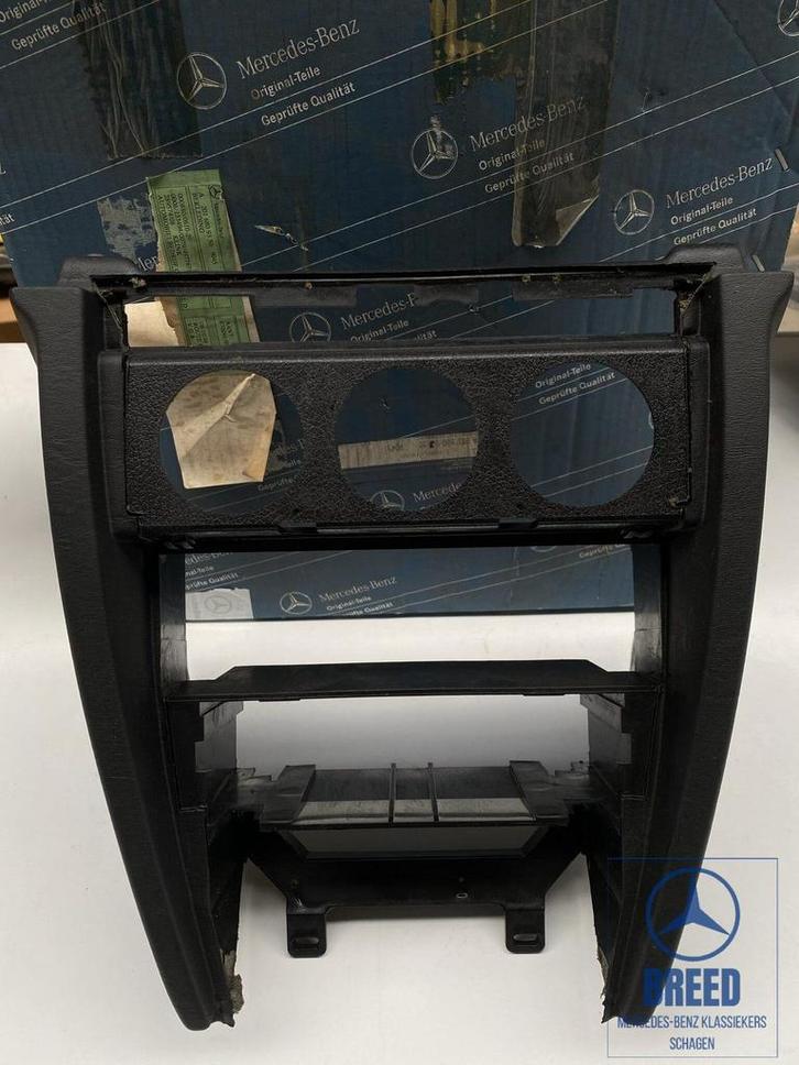 NOS lange middenconsole zwart voor Mercedes-Benz W201, Auto-onderdelen, Interieur en Bekleding, Mercedes-Benz, Nieuw, Ophalen of Verzenden