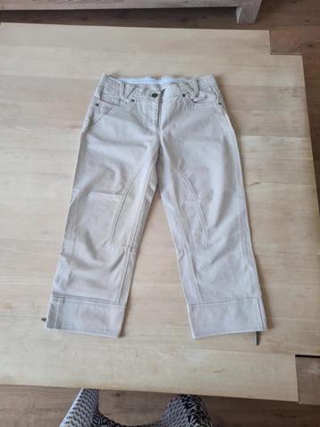 Prachtige 3/4 broek van Airfield.Maat S. beschikbaar voor biedingen