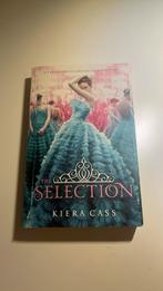 The Selection ; Kiera Cass, Ophalen of Verzenden, Zo goed als nieuw
