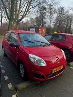 Renault Twingo 1.1 2009 Rood, Auto's, Voorwielaandrijving, Twingo, 31 €/maand, 4 cilinders