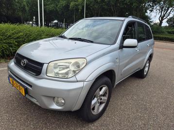 Toyota RAV4 2.0-16V VVT-i 4x4 Special Edition, leer,airco beschikbaar voor biedingen