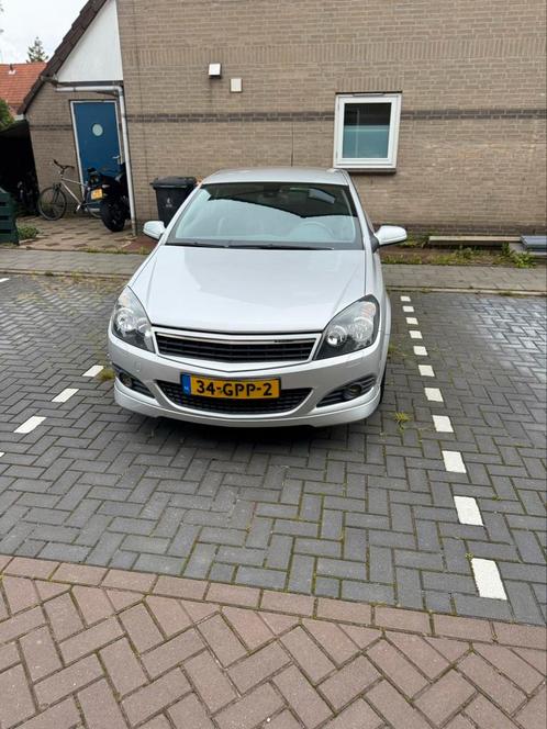 Opel Astra GTC 1.8 Sport Irmscher kit+velgen 2008 NIEUWE APK, Auto's, Opel, Particulier, Astra, Benzine, D, Hatchback, Handgeschakeld