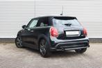 MINI Hatchback Cooper Camden Automaat / LED / Cruise Control, Auto's, Mini, Parkeersensor, Gebruikt, Met garantie (alle), 4 stoelen