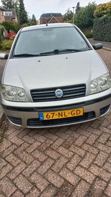 Fiat Punto 1.2 5DR AUT 2003 Grijs beschikbaar voor biedingen