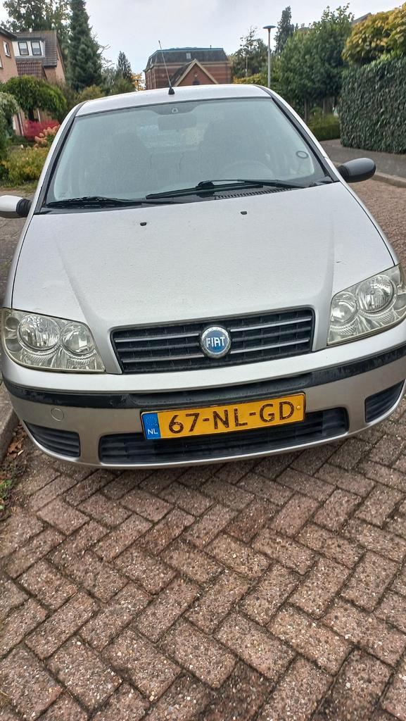 Fiat Punto 1.2 5DR AUT 2003 Grijs, Auto's, Fiat, Particulier, Punto, Benzine, A, Hatchback, Automaat, Origineel Nederlands, Zilver of Grijs