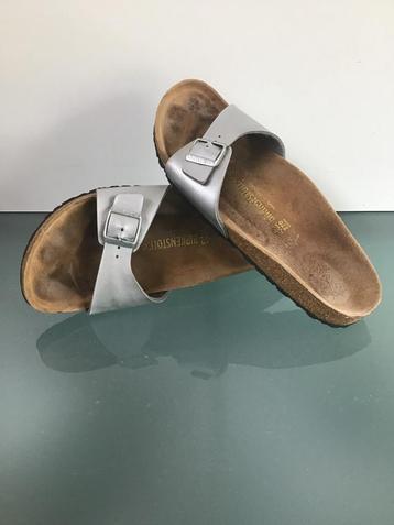 GRATIS VERZENDEN | BIRKENSTOCK Madrid zilveren slippers 42 beschikbaar voor biedingen