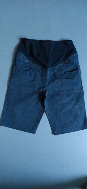 Zwangerschaps korte broek donker blauw mt 34 beschikbaar voor biedingen