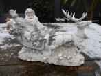 Kerst decoratie beeld Santa on sledge behind Reindeer, Ophalen of Verzenden, Zo goed als nieuw