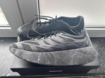 ADIDAS ADIZERO ARUKU SCHOENEN beschikbaar voor biedingen