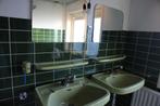 Twee sets antieke wastafels, planchettes en spiegels, Huis en Inrichting, Badkamer | Badkamermeubels, Ophalen, Gebruikt, 50 tot 100 cm