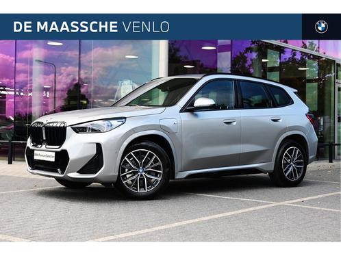 BMW X1 xDrive25e M Sport Automaat / Sportstoelen / Achteruit, Auto's, BMW, Bedrijf, Te koop, X1, 4x4, Achteruitrijcamera, Alarm