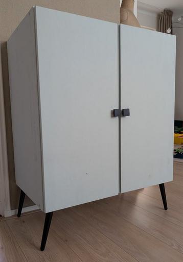Ivar kast IKEA - 80 x 50 x 83 excl.poten. - afbeelding 1
