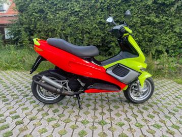 Piaggio gilera runner 50cc nieuwstaat beschikbaar voor biedingen