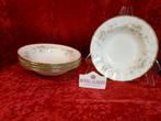 Royal Albert Victoriana Rose diepeborden, Antiek en Kunst, Antiek | Servies los, Ophalen of Verzenden