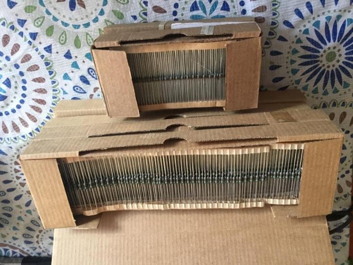 Partij weerstanden, Hobby en Vrije tijd, Elektronica-componenten, Nieuw, Verzenden