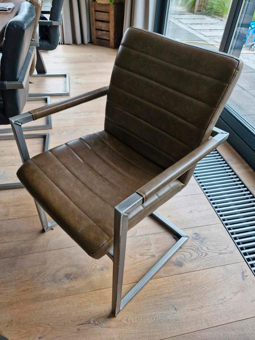 8 eetkamer stoelen industrieel gebruikt, Huis en Inrichting, Stoelen, Gebruikt, Vijf, Zes of meer stoelen, Metaal, Grijs, Ophalen