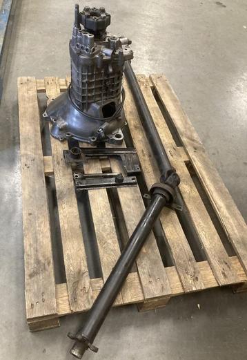 BMW 02 versnellingsbak en cardan beschikbaar voor biedingen