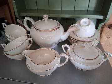 Mosa Maastricht servies theepot suiker melk kopjes + gratis  beschikbaar voor biedingen