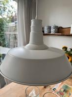 Industriële hanglamp wit/gouden binnenkant, Huis en Inrichting, Lampen | Hanglampen, Ophalen, Gebruikt, Metaal, Minder dan 50 cm