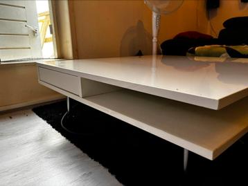ALLEEN DEZE WEEK Salontafel gratis af te halen 90x90x30