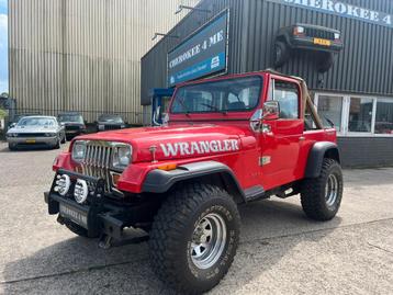 Dikke knalrode wrangler 6 cilinder.koning van de jungel !!! beschikbaar voor biedingen