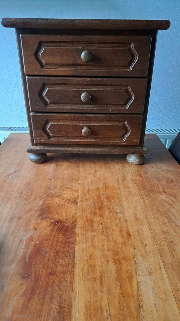 Leuk vintage eiken ladekastje, Huis en Inrichting, Kasten | Ladekasten, Gebruikt, Minder dan 100 cm, 50 tot 100 cm, 25 tot 50 cm