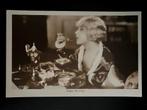 135 - Filmster Mae Murray fotokaart, Ophalen of Verzenden, 1920 tot 1940, Sterren en Beroemdheden