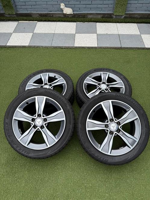 mercedez winterset 17 icnh, Auto-onderdelen, Banden en Velgen, Banden en Velgen, Winterbanden, 17 inch, 215 mm, Ophalen