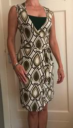 Nieuwe overslag-jurk met 70’s print (S), Maat 38/40 (M), Nieuw, Ophalen of Verzenden, Melrose
