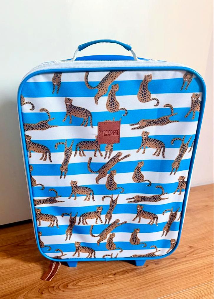 kindertrolley van princess traveller met luipaard print, Kinderen en Baby's, Babymode-accessoires, Zo goed als nieuw, Ophalen of Verzenden