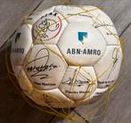 Ajax bal met handtekeningen collectors item, Ophalen of Verzenden, Gebruikt