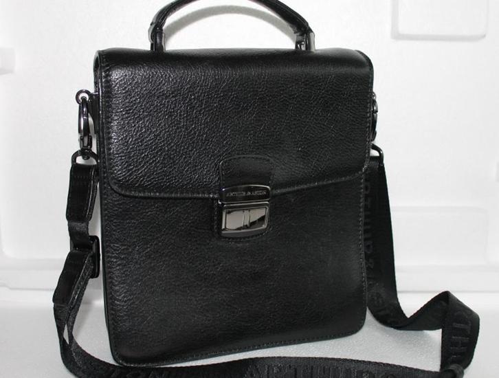 Arthur & Aston crossbody schoudertas - nieuwstaat - leder, Sieraden, Tassen en Uiterlijk, Tassen | Schoudertassen, Nieuw, Overige merken