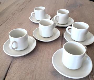Espresso kopjes beschikbaar voor biedingen