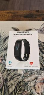 Fitness Tracker met Hartslagmeter - Nieuw in Doos, Sieraden, Tassen en Uiterlijk, Activity trackers, Ophalen of Verzenden, Waterdicht