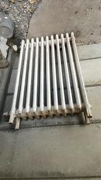 Goetijzeren radiator, Doe-het-zelf en Verbouw, Verwarming en Radiatoren, Ophalen, Radiator, Zo goed als nieuw, 60 tot 150 cm