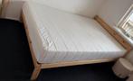 Ikea bed met matras + twee krukjes, Ophalen, Wit, Tweepersoons, 140 cm