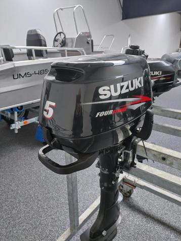 Suzuki Buitenboordmotor 5 PK ( Overjarig ) beschikbaar voor biedingen