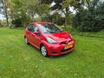Toyota Aygo 1.0 12V Vvt-i 5DRS 2010 Rood, Auto's, Voorwielaandrijving, 4 stoelen, 68 pk, Origineel Nederlands
