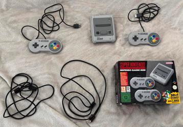 Super Nintendo Mini met 2 controllers, doos en 50+ spellen beschikbaar voor biedingen